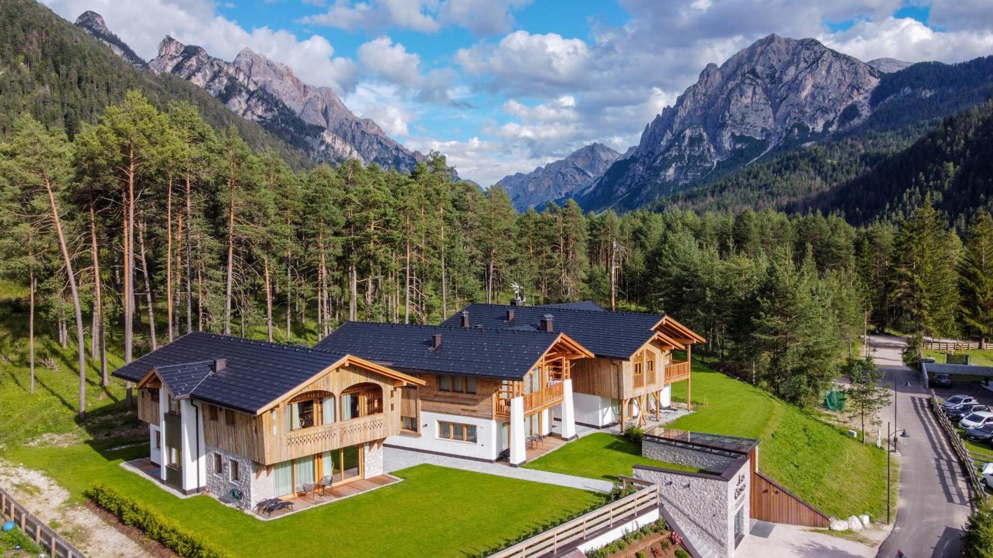 Les Ciases Chalets Dolomites San Vigilio Di Marebbe Exterior foto